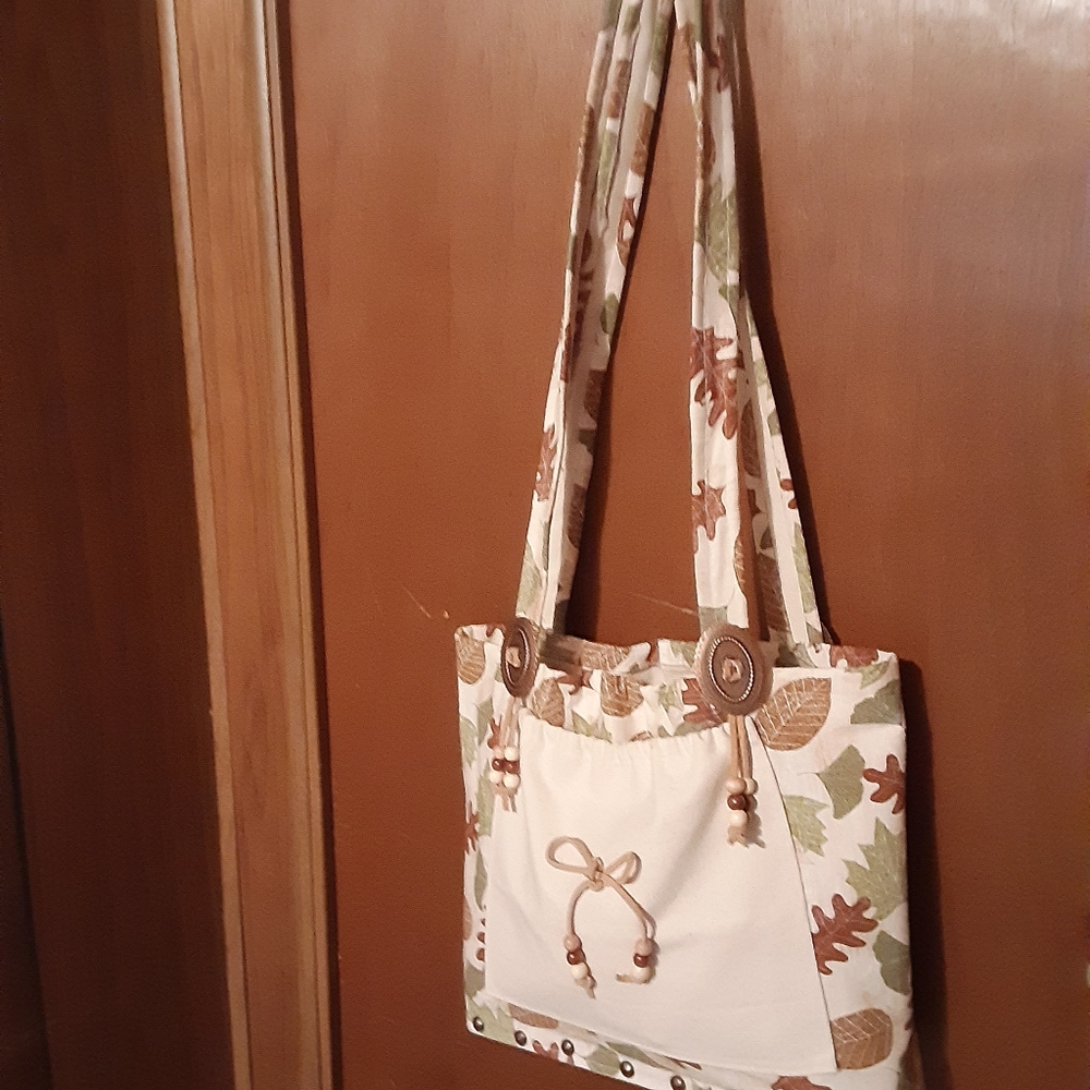 Ladies "WHATEVER" shoulder bag.